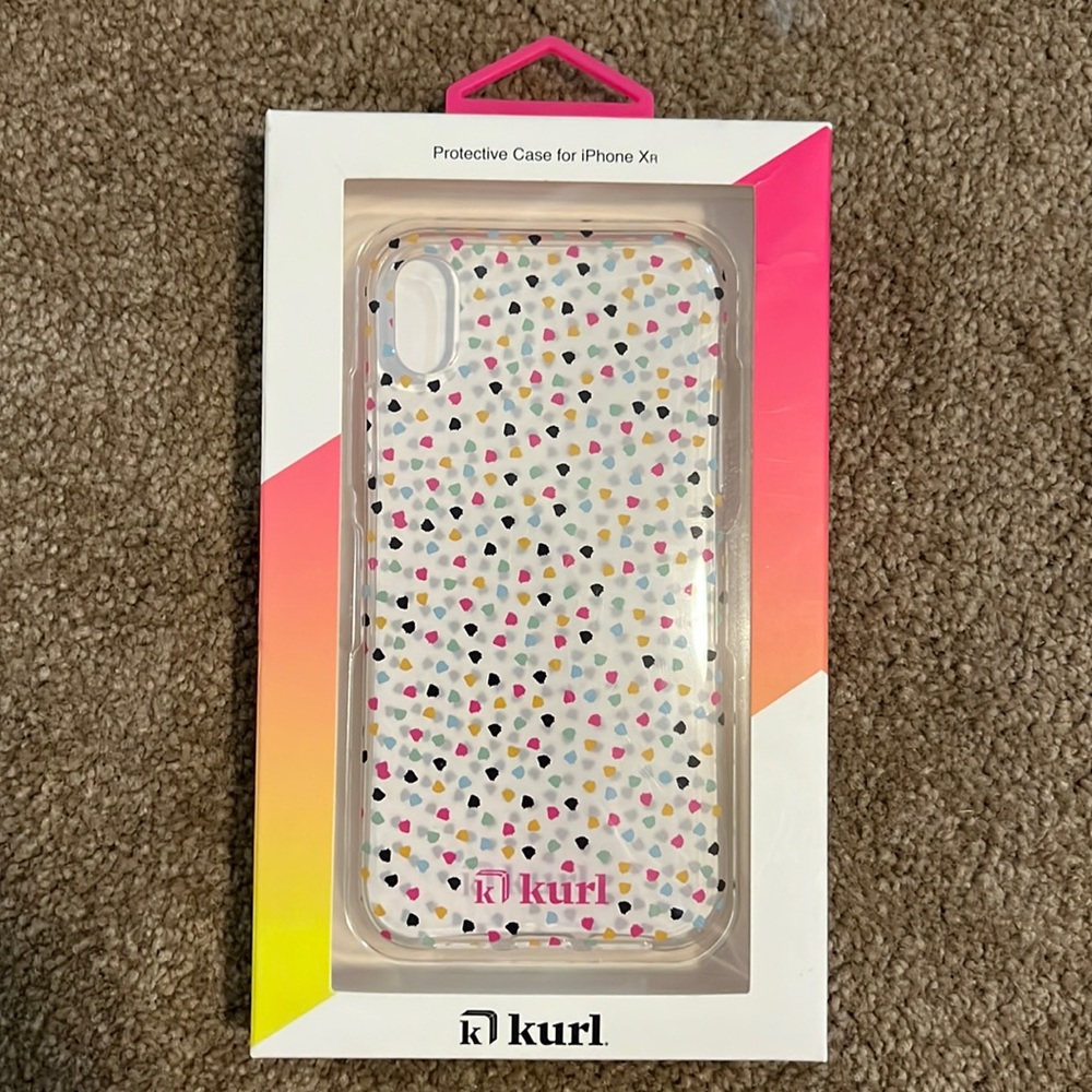 BRAND NEW phone case for iPhone XR! Cute Pattern !!
